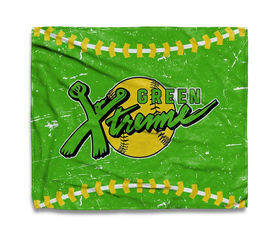 The Green Xtreme Grand Slam Snuggle